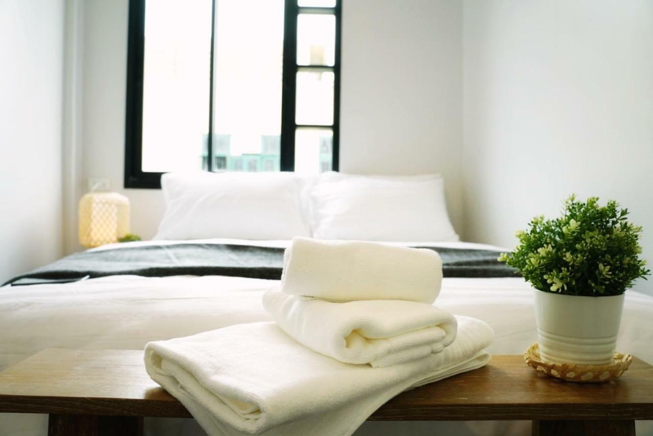 Yakthai Poshtel Bangkok Esterno foto